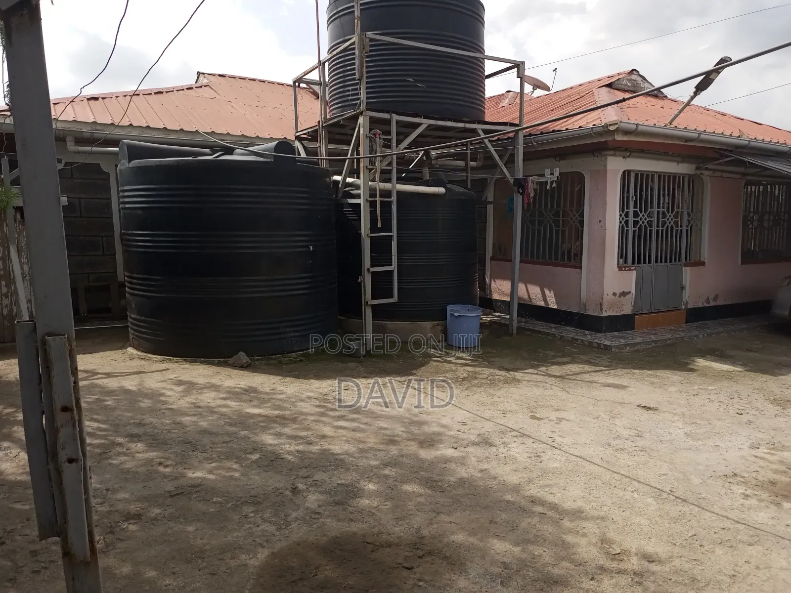 5bdrm House in Imperial, Nakuru Town East for sale