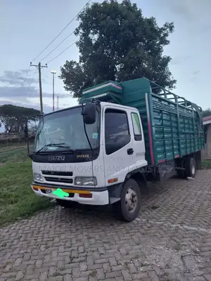 Open Truck With Tarpaulin for Transportarion Available