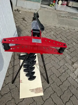 1/2 to 2 Inches Hydraulic Pipe Bending Machine.