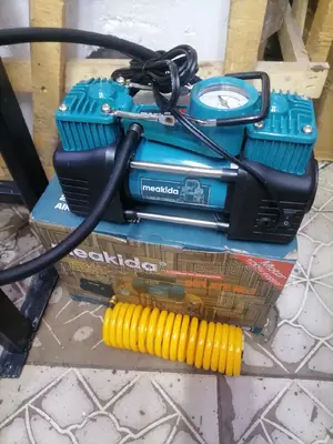 Commercial Standard Meakida 2 Cylinder Air Compressor