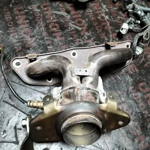 Exhaust Manifold Nissan Juke Hr15