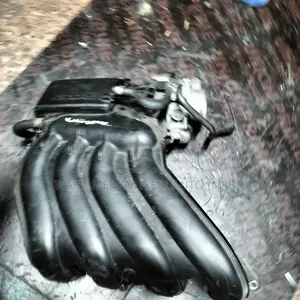 Inlet Manifold Nissan Juke Hr15