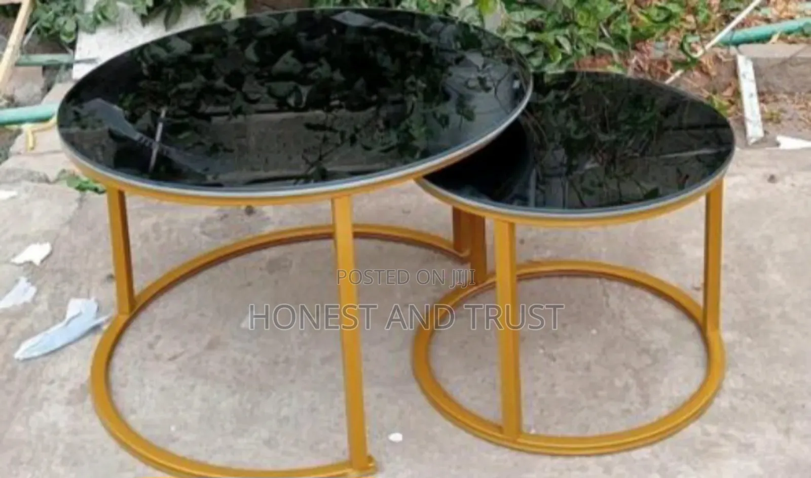 Nesting Table