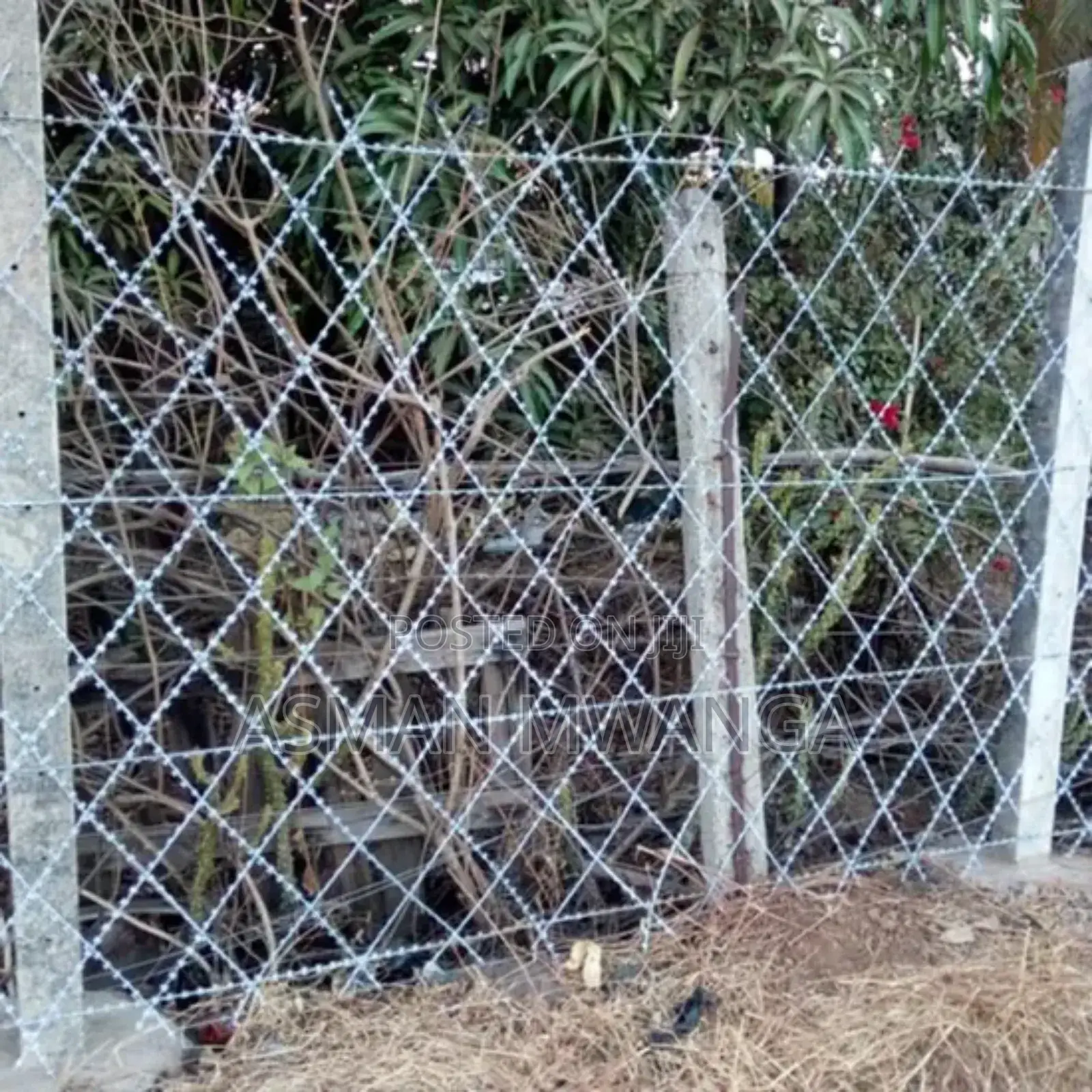 Welded Razor/ Mesh Wire 5ft ×30mtrs