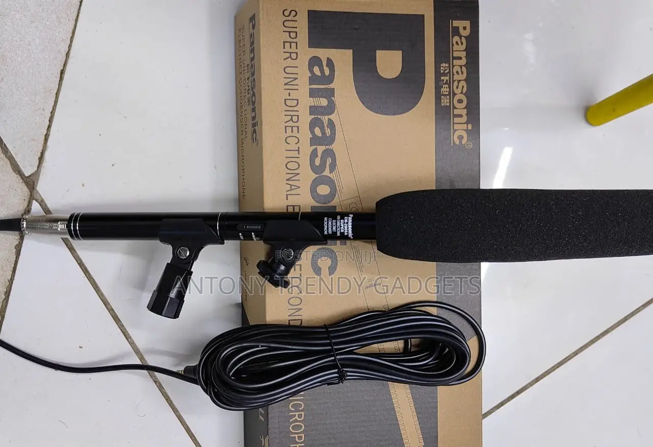 Sx21 Wireless Microphone -Plug and Play Mic for Smartphones