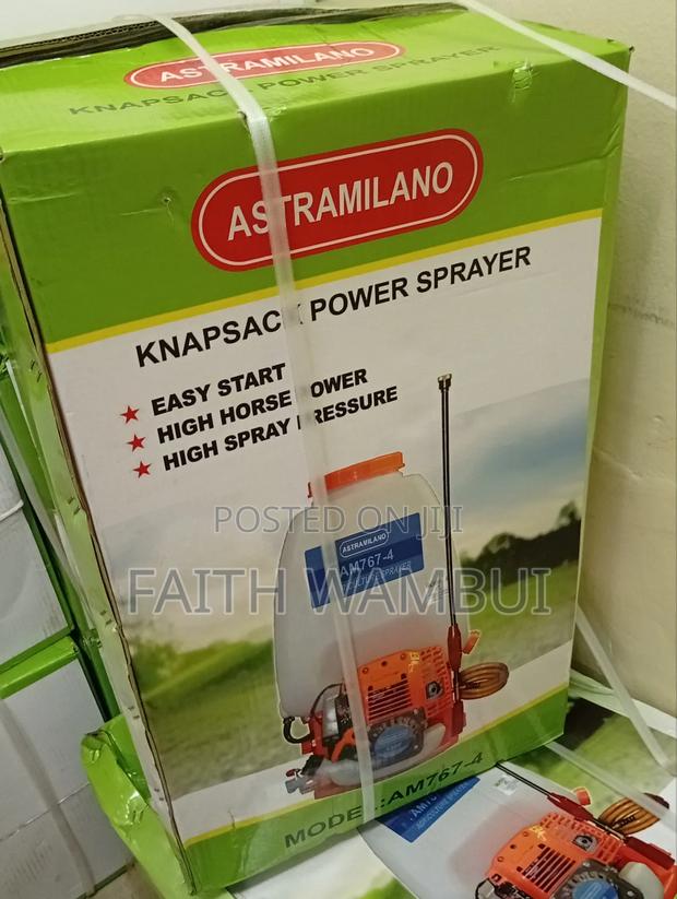 Astramilano Knapsack Sprayer/20 Litres Knapsack Sprayer - main view