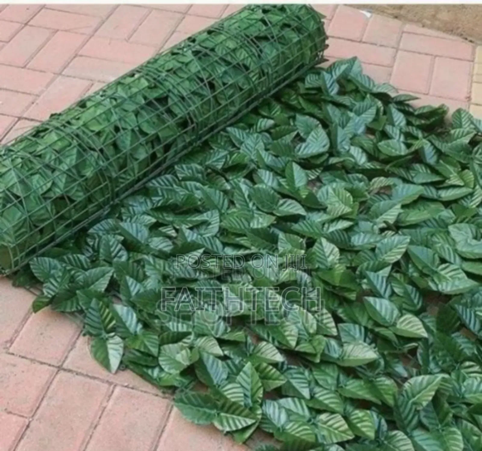 *Green Balcony Privacy Fence