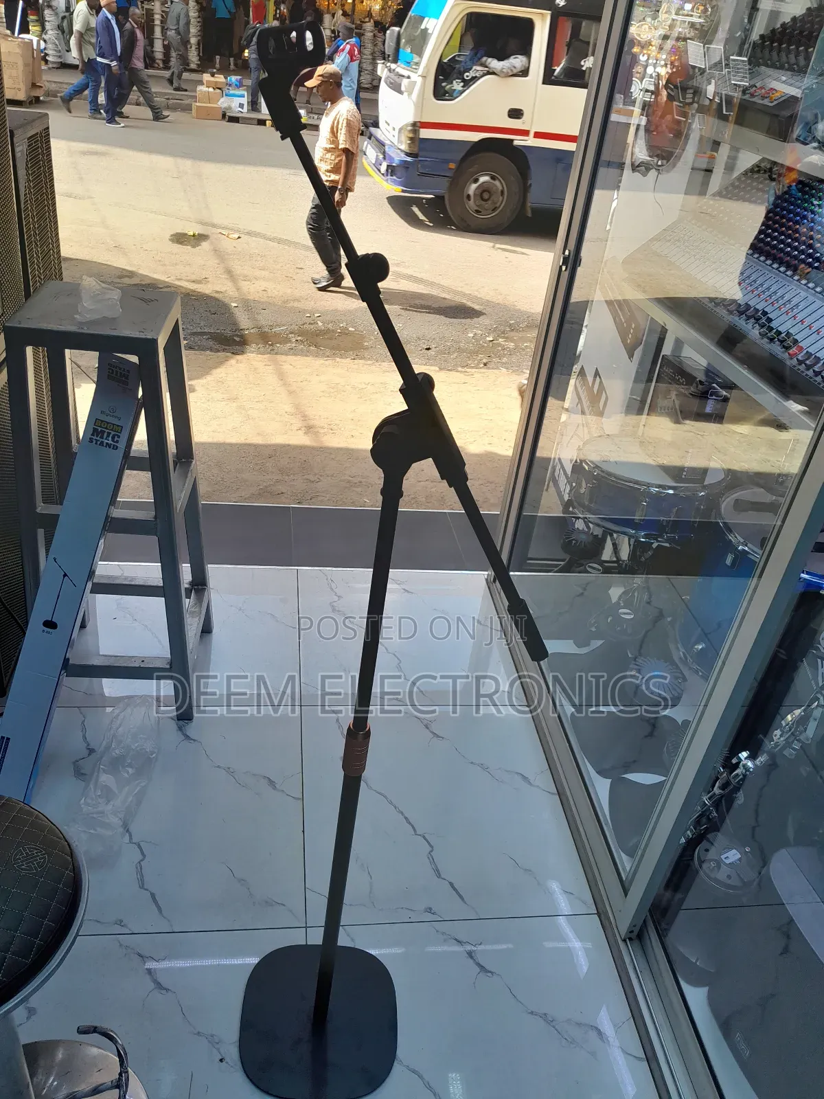 Microphone Stand