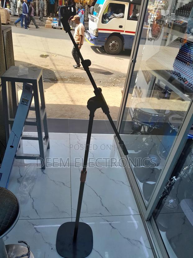 Microphone Stand - thumbnail 3