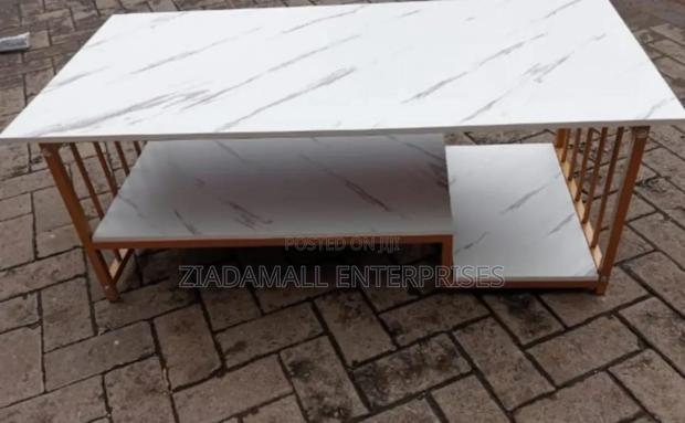 Sculpted Simplicity for Modern Homes
Table