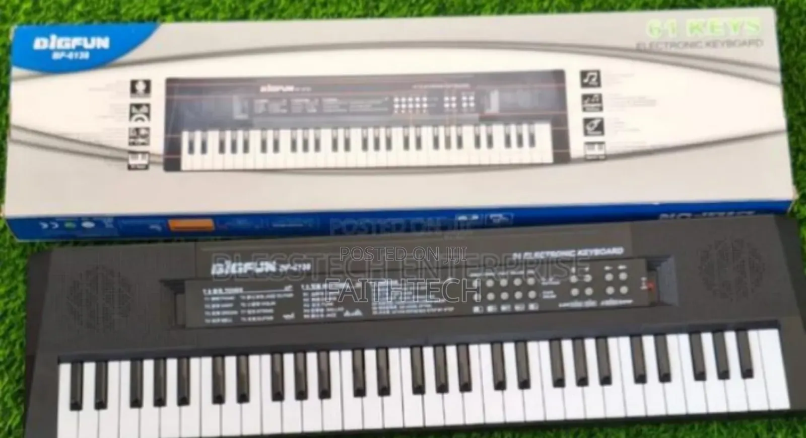 Portable Electric 61 Key Piano Keyboard Set With Microphone