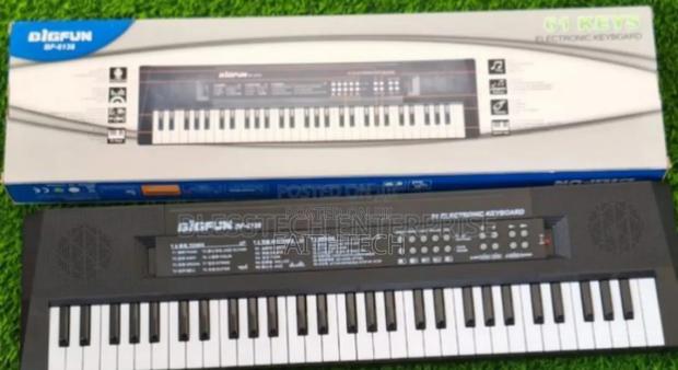 Portable Electric 61 Key Piano Keyboard Set With Microphone - thumbnail 2