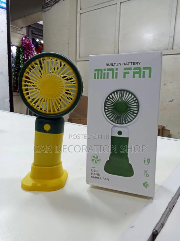 Hand Rechargeable Mini Fan