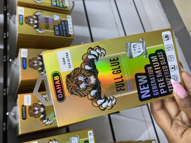 Samsung Galaxy S24 Ultra Tempered Glass Screen Protector - main view