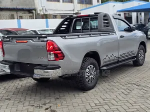 Toyota Hilux Revo Single Cab Deisel 2.8 RWD 2019 Gray
