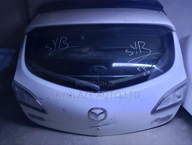 Mazda Axela 2008 Station Tailgate