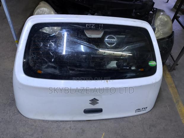 Suzuki Alto New Model 2015 Tailgate