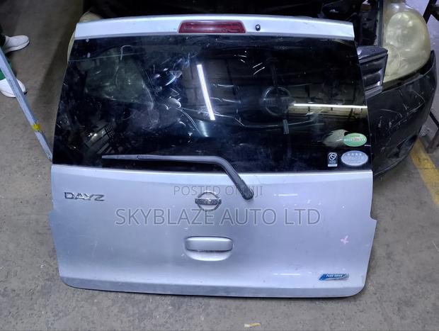 Nissan Dayz 2015 Tailgate