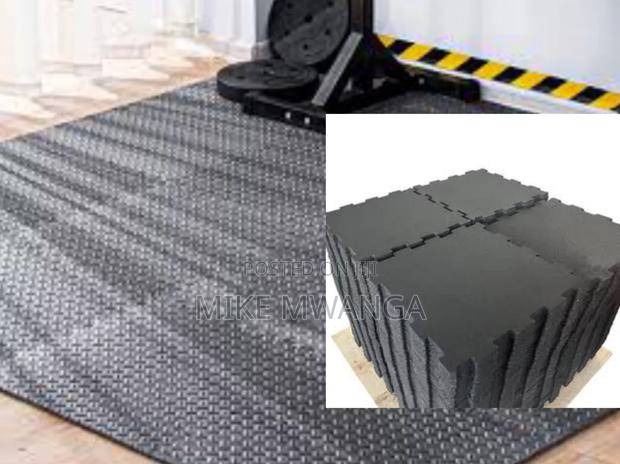 Interlocking Rubber Gym Tiles