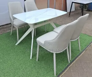 Lovely Dining Table Set