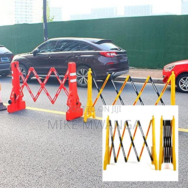 Traffic Guidance Foldable Barricade