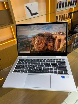 Laptop HP EliteBook 830 G8 32GB Intel Core I7 SSD 512GB