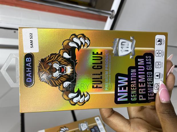 Siosaxdot Samsung Galaxy S22 Tempered Glass Screen Protector - main view