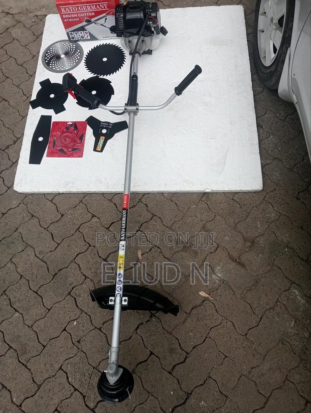 Best Quality Brush Cutter /4 Stroke With 8 Blades - main view