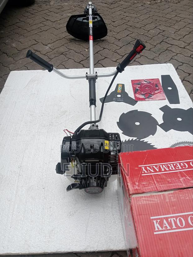 Best Quality Brush Cutter /4 Stroke With 8 Blades - thumbnail 3