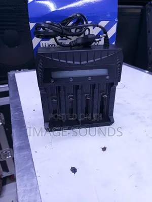Charger 4 Slot With Display (3.7v, Aa, Aaa)