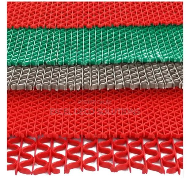  Bathroom Anti-Slip PVC Mat – Wet Area Safe