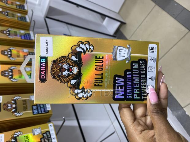 Wfte Screen Protector for Galaxy S25 Plus Tempered Glass - main view