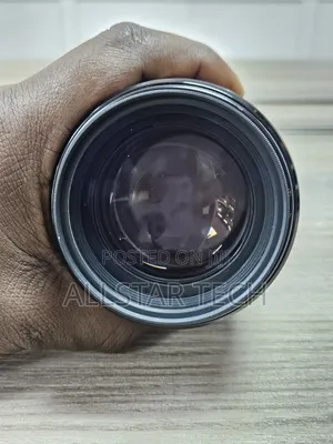 Canon Ef 85mm F/1.8 Usm Lens