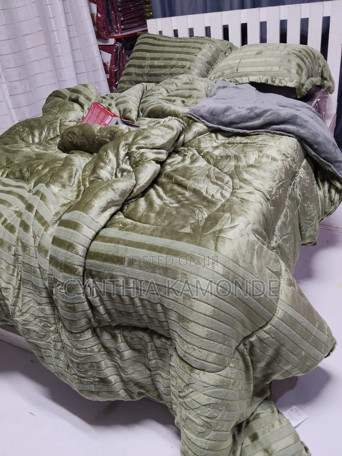 Warm Soft Silk Duvets