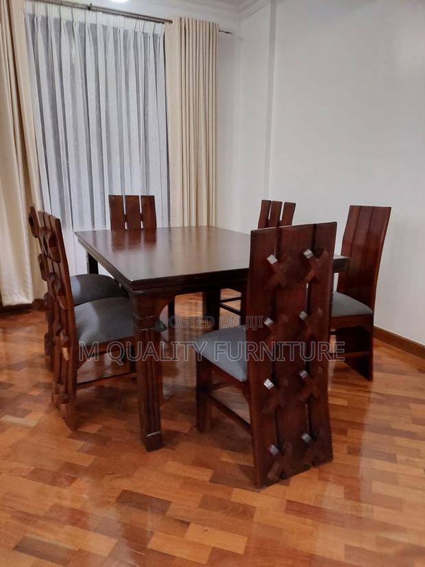 Uniquely Designed 6 Seater Dining Set