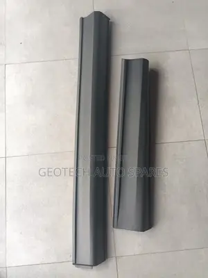 Mazda Cx5 2018 Door Mouldings