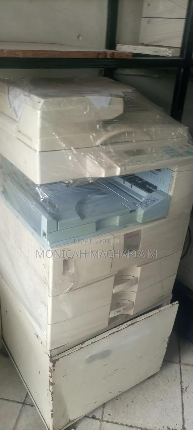 Ex Uk Photocopies Machine - main view