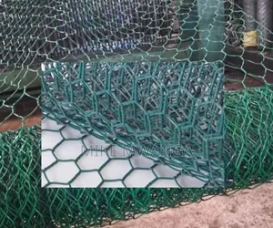 Triple Stwist, PVC Coated Chain