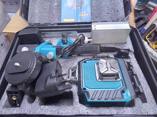 Makita 3d/4d Laser Level. - thumbnail 3