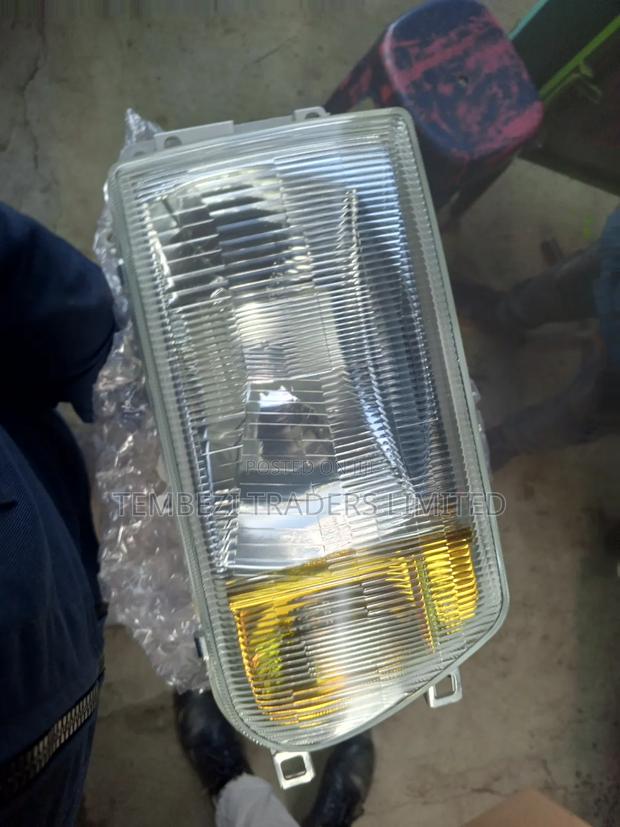 Front Headlight Toyota Dyna Headlamp