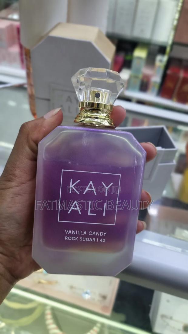 Vanilla Candy Rock Sugar Perfume Kayali - main view