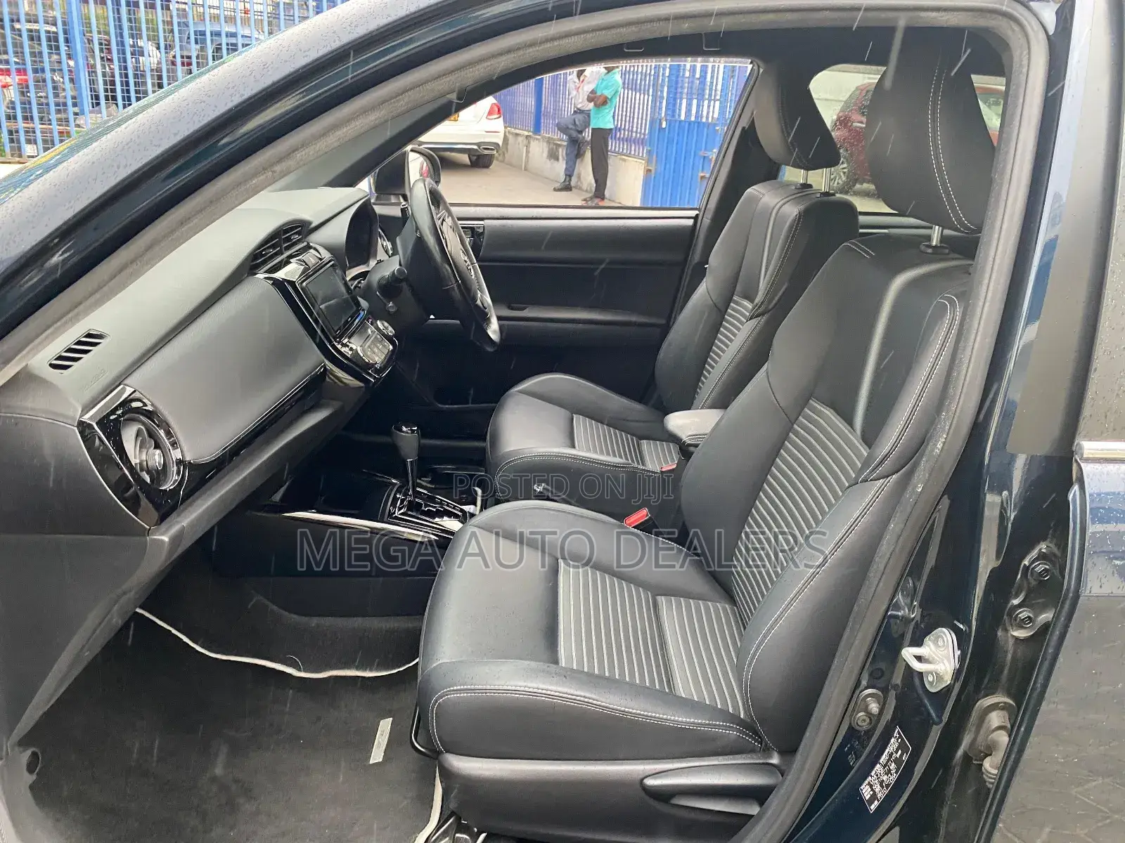 Toyota Corolla Fielder 2018 Blue