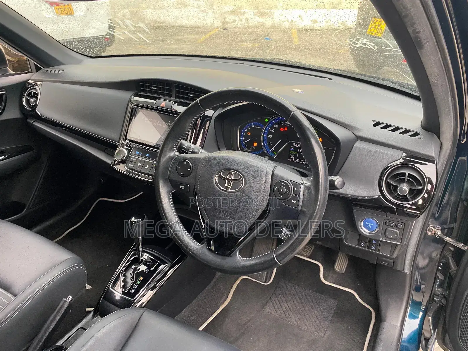 Toyota Corolla Fielder 2018 Blue