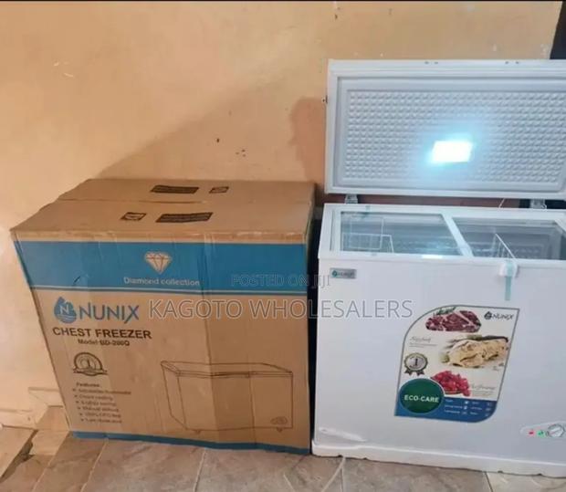 Nunix 200l Chest Deep Freezer (White) N/200lf