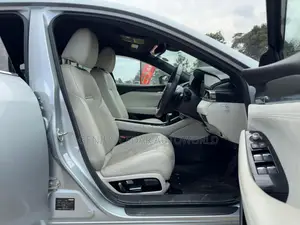 Mazda Atenza 2018 Silver