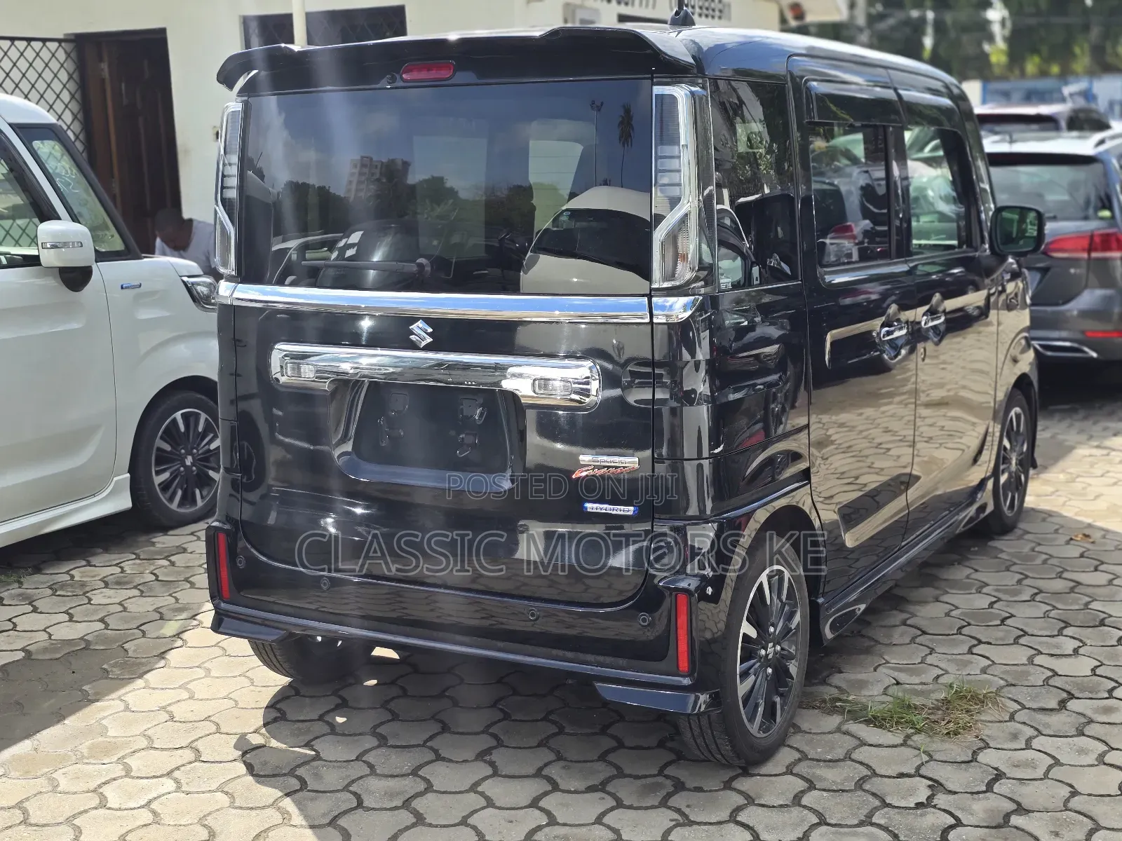 Suzuki Spacia 660 Hybrid T AWD 2018 Black