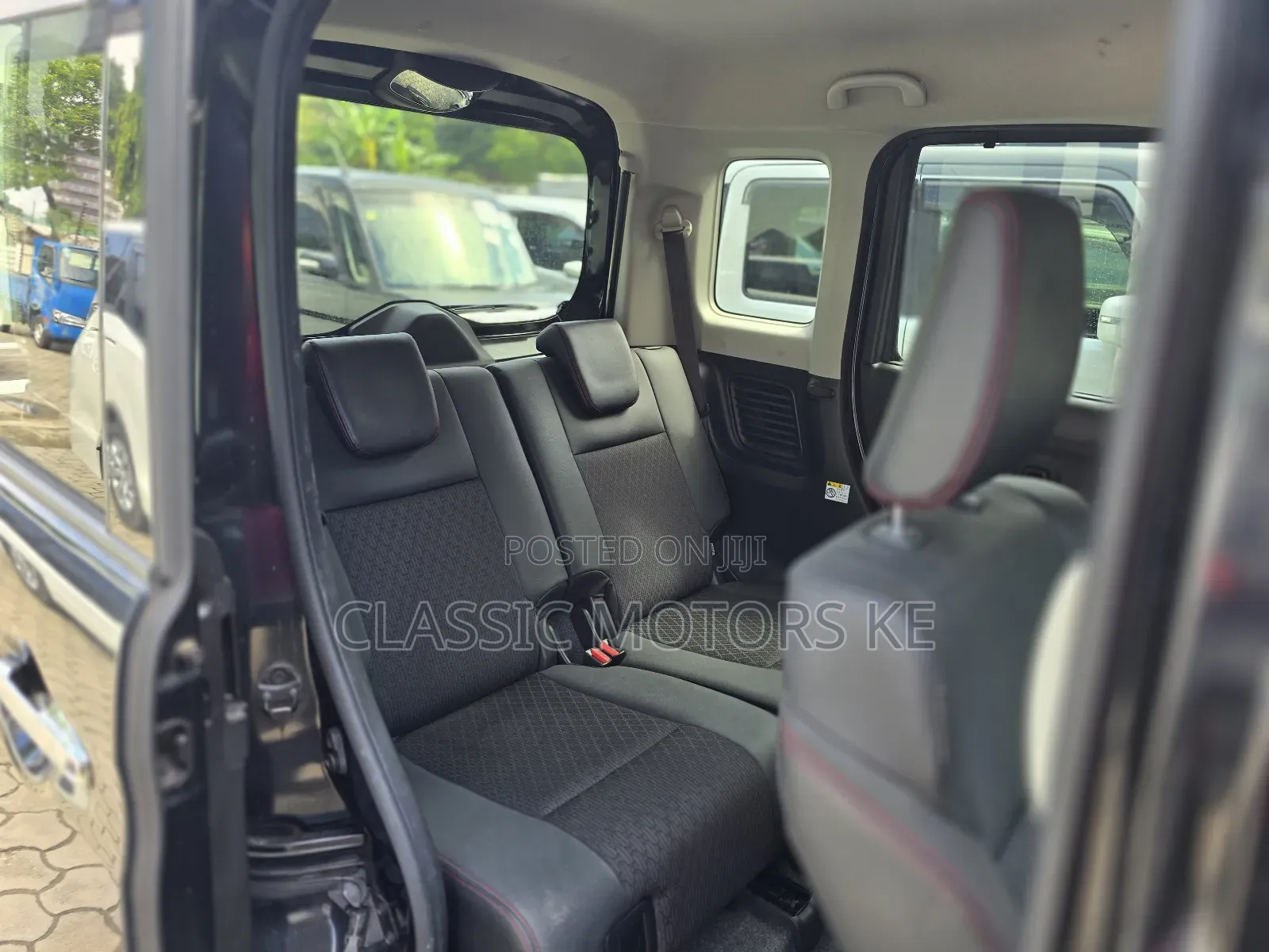 Suzuki Spacia 660 Hybrid T AWD 2018 Black