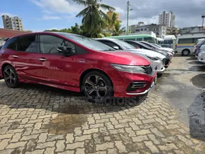 Honda Jade 1.5 Hybrid 2018 Red