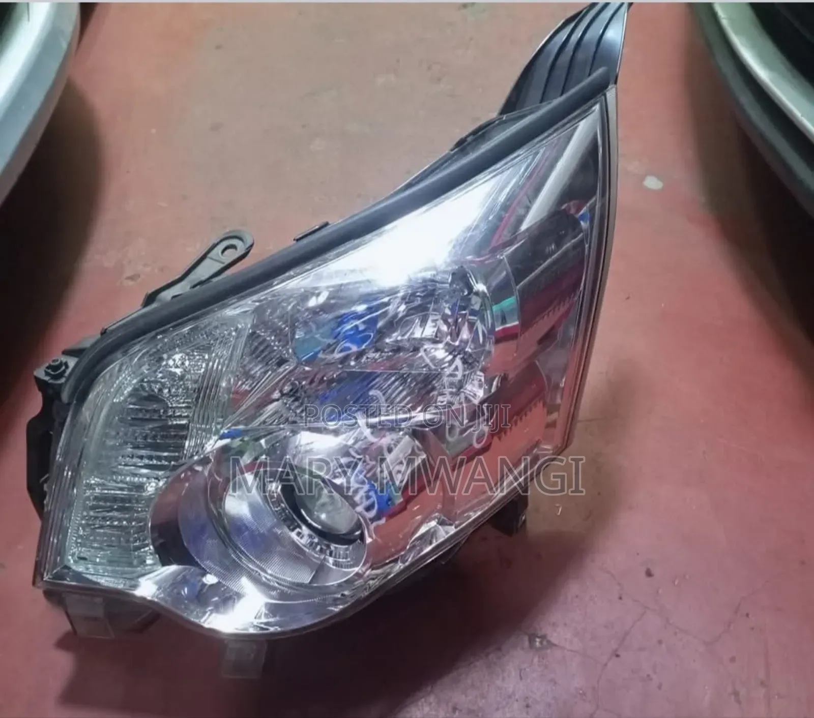 Ex Japan Noah 2012 Headlight Available