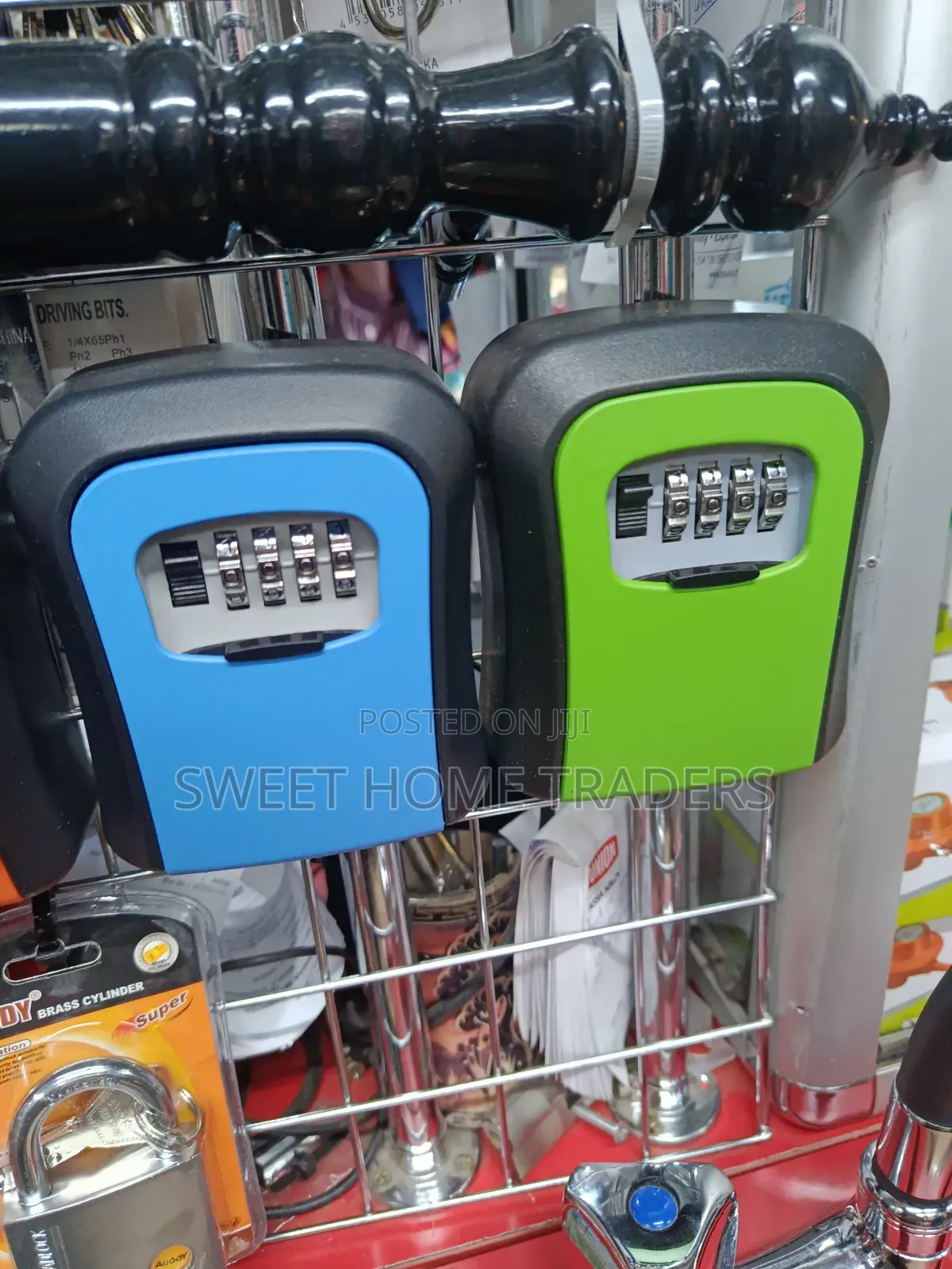 Metallic Keylock Lock Box Blue /Green